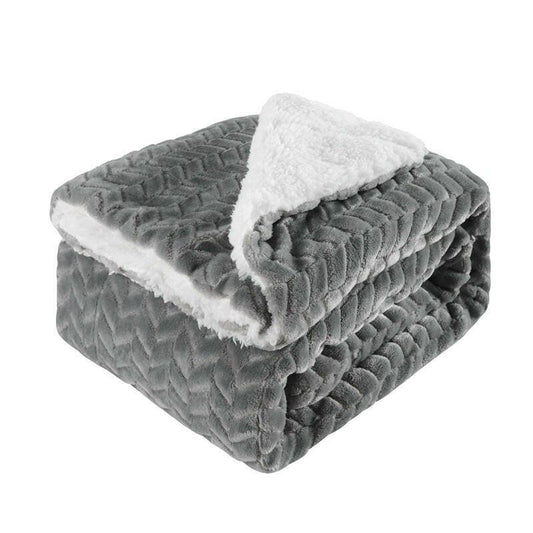Thickened Flannel Lamb Wool Composite Double Blanket: The Ultimate Leisure and Gift Blanket