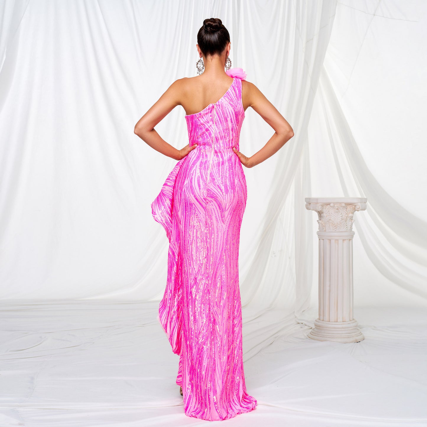 One-Shoulder Sequined Slit Evening Dress – Rose Red High-Waist Long Dress