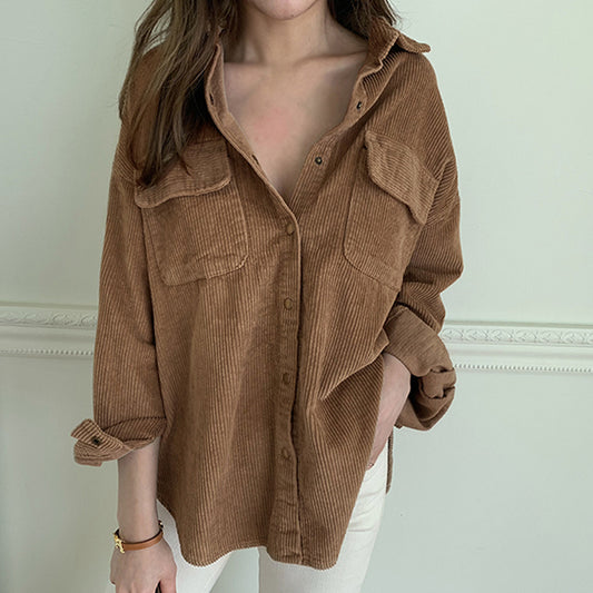 Women wear retro Hong Kong-style corduroy shirts