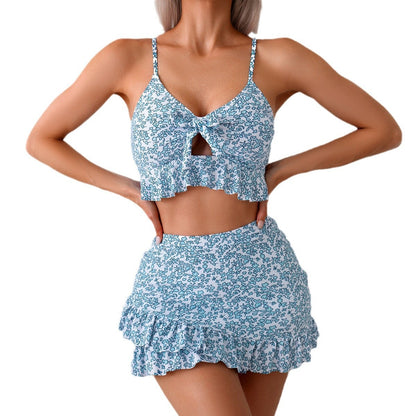 Floral Bow Ruffled Spaghetti Straps Briefs Split Bikini Three-piece Set