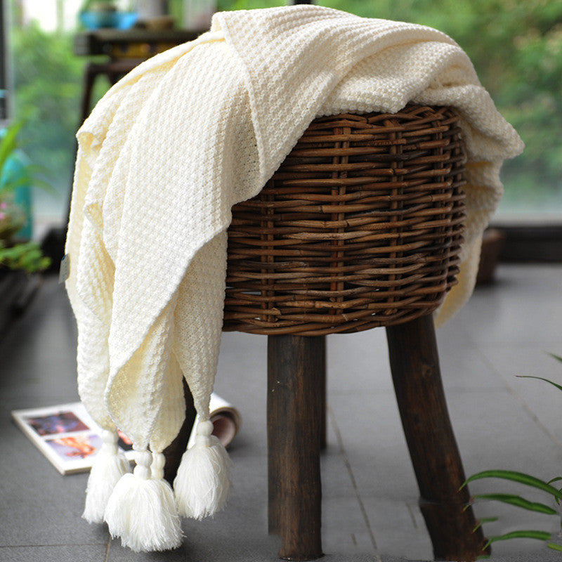 Nordic Knitted Woolen Blanket for Bed End or Sofa Use