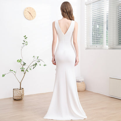 Elegant High-End Sleeveless Evening Gown