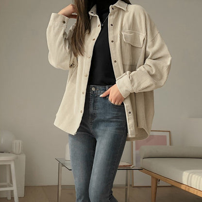 Women wear retro Hong Kong-style corduroy shirts