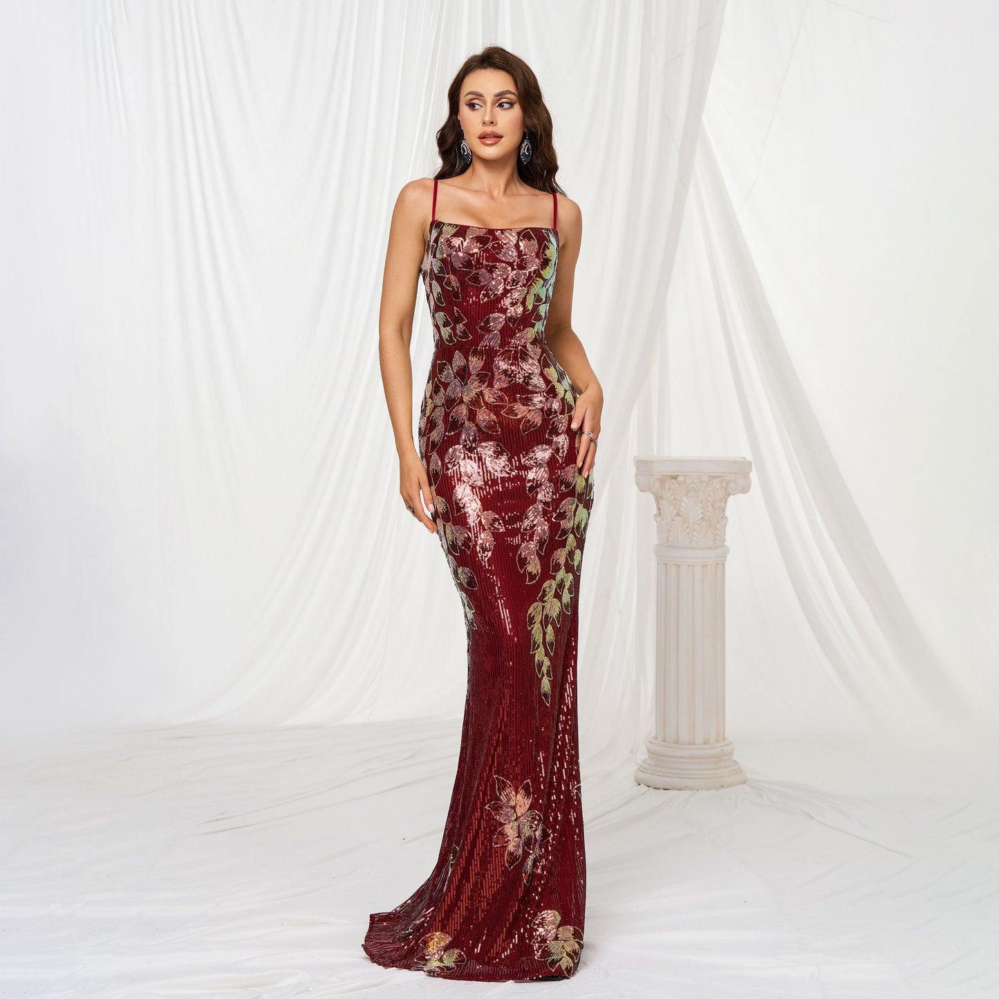 Sling Off-Neck Sheath Sequined Banquet Fishtail Evening Dress