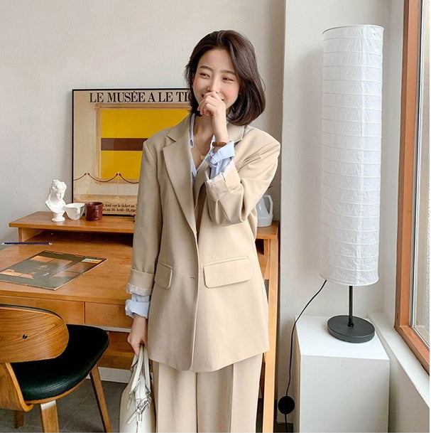 Female casual suit pants suit