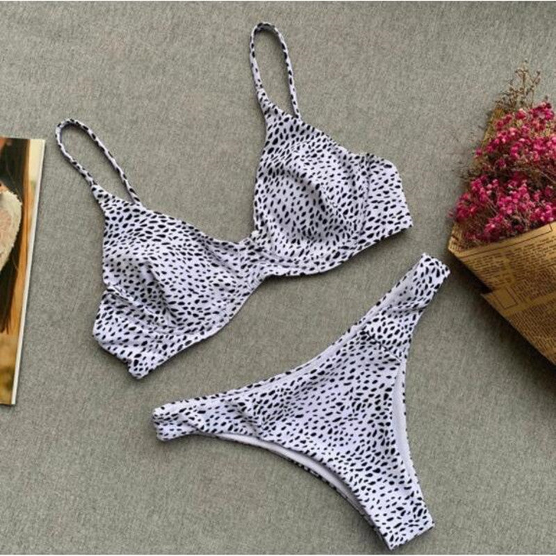 Split dot bikini