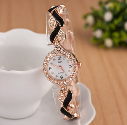 Explosion models ladies bracelet watch Simple digital colorful steel belt alloy quartz watch