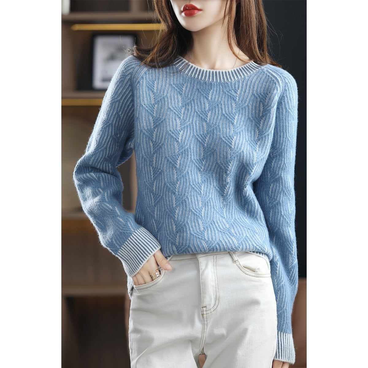 Women’s Round Neck Thickened Cashmere Pullover Sweater