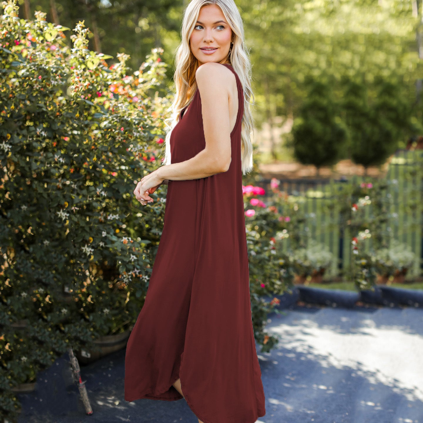 Solid Color Casual V-neck Sleeveless Swing Long Dress