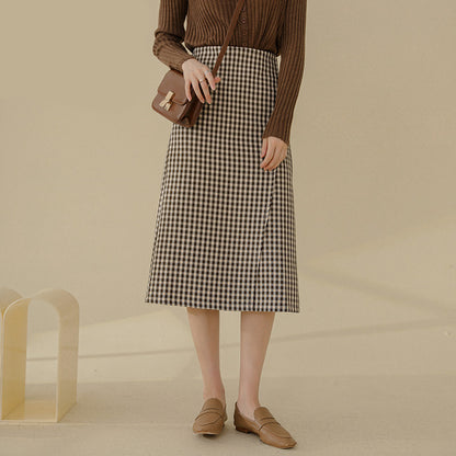 Ladies Mid-length Plaid Skirt