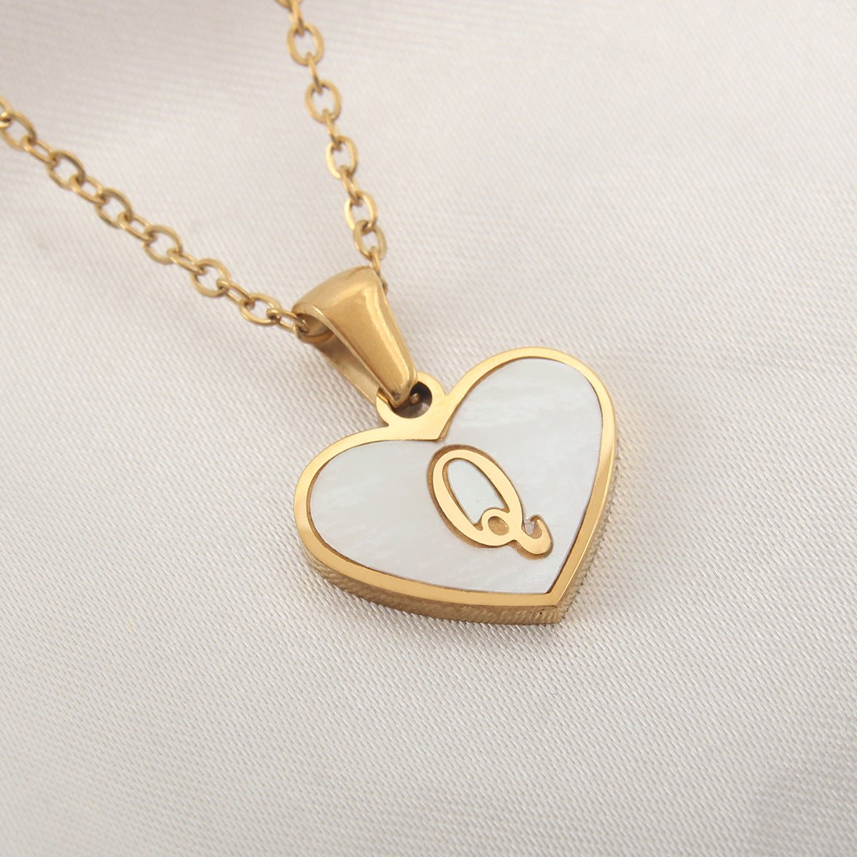 26 Letter Heart - shaped Necklace White Shell Love Clavicle Chain Fashion Personalized Necklace For Women Jewelry Valentine's Day - myetyn