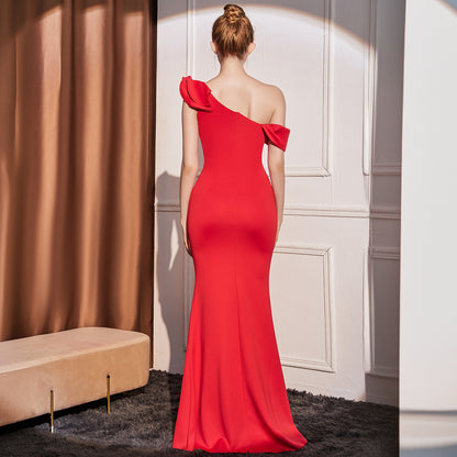High-End One-Shoulder Slimming Long Dress