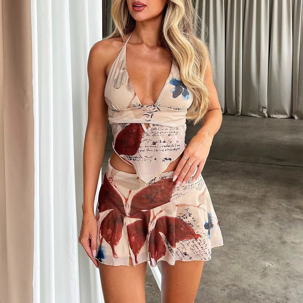 Women's 2-Piece Summer Printed Suit - V-neck Halter Top and Pleated Short Skirt Set