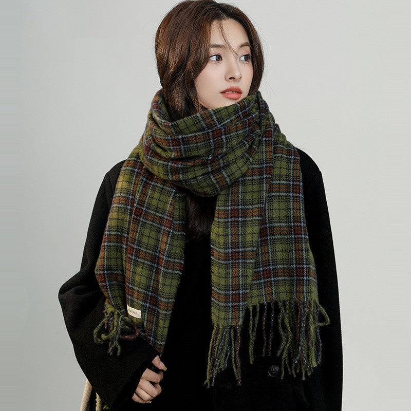 Comfortable Warm White Check Scarf myETYN