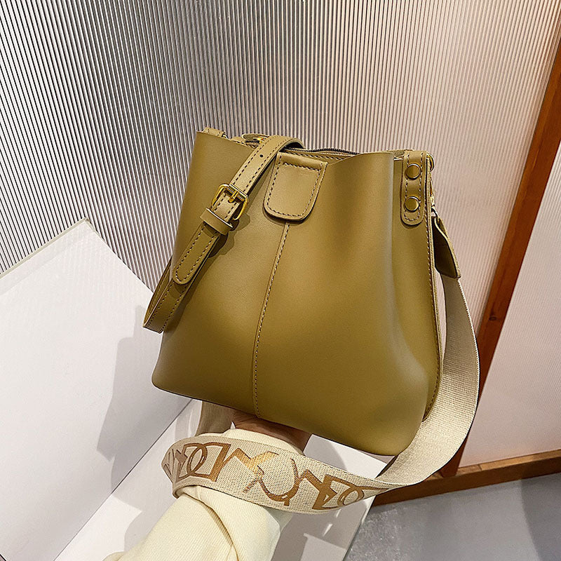 French Minority Design Simple Wide Shoulder Strap Bucket Bags Female myETYN