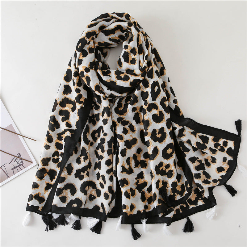 Leopard print scarf myETYN