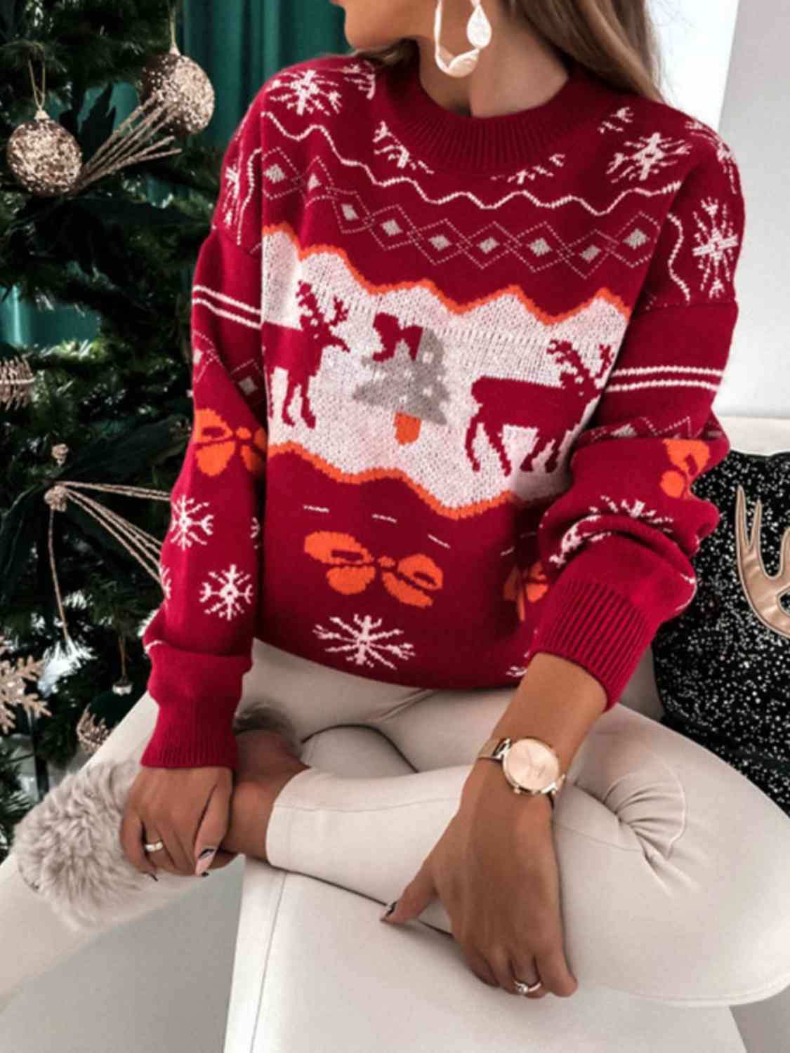 Reindeer Round Neck Sweater myETYN