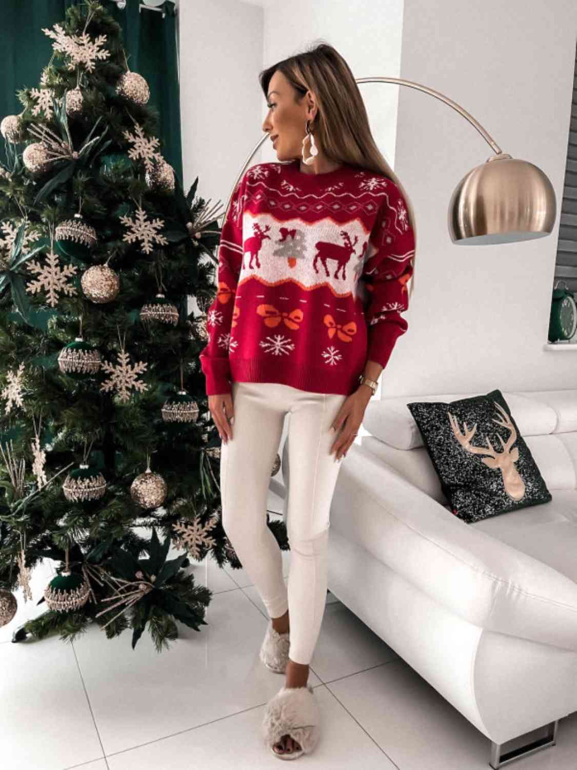Reindeer Round Neck Sweater myETYN