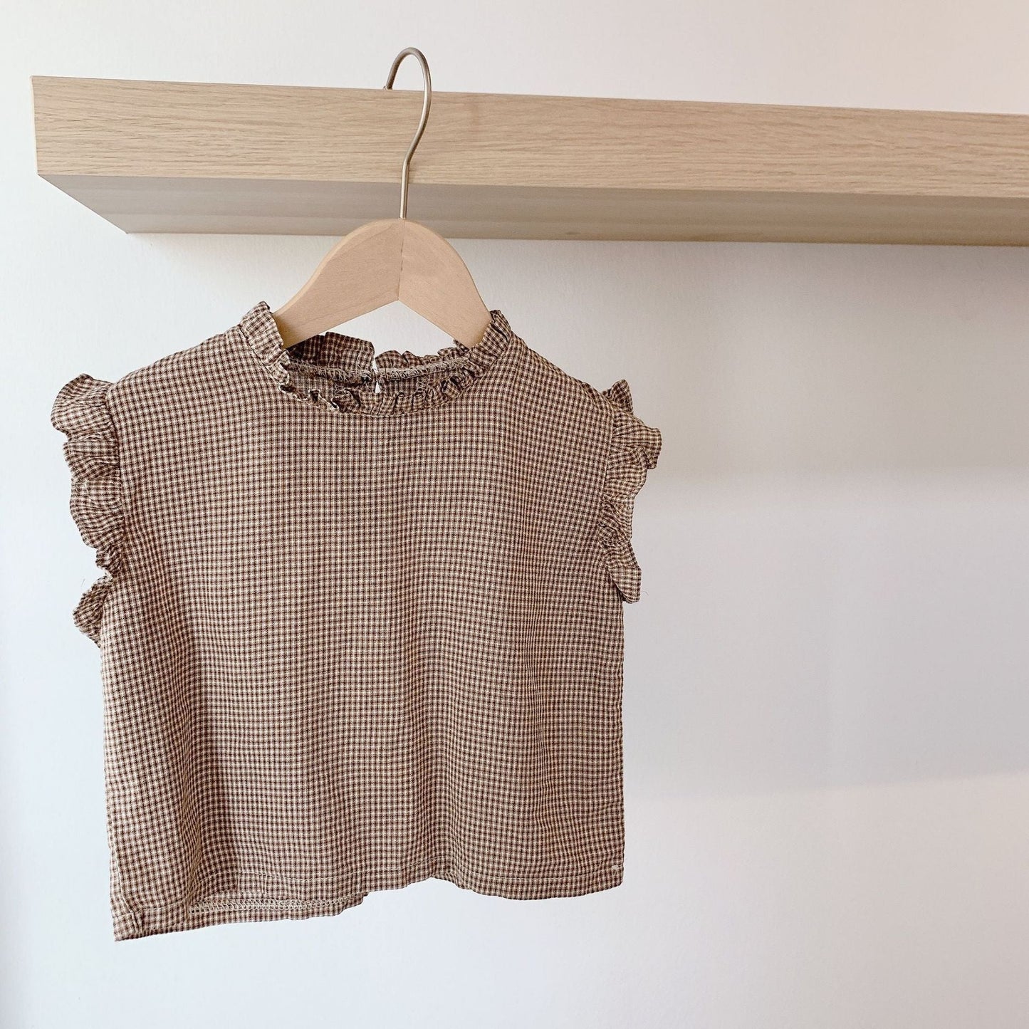 Sleeveless Shirt With Wooden Ears, Baby Plaid Lace Top myETYN