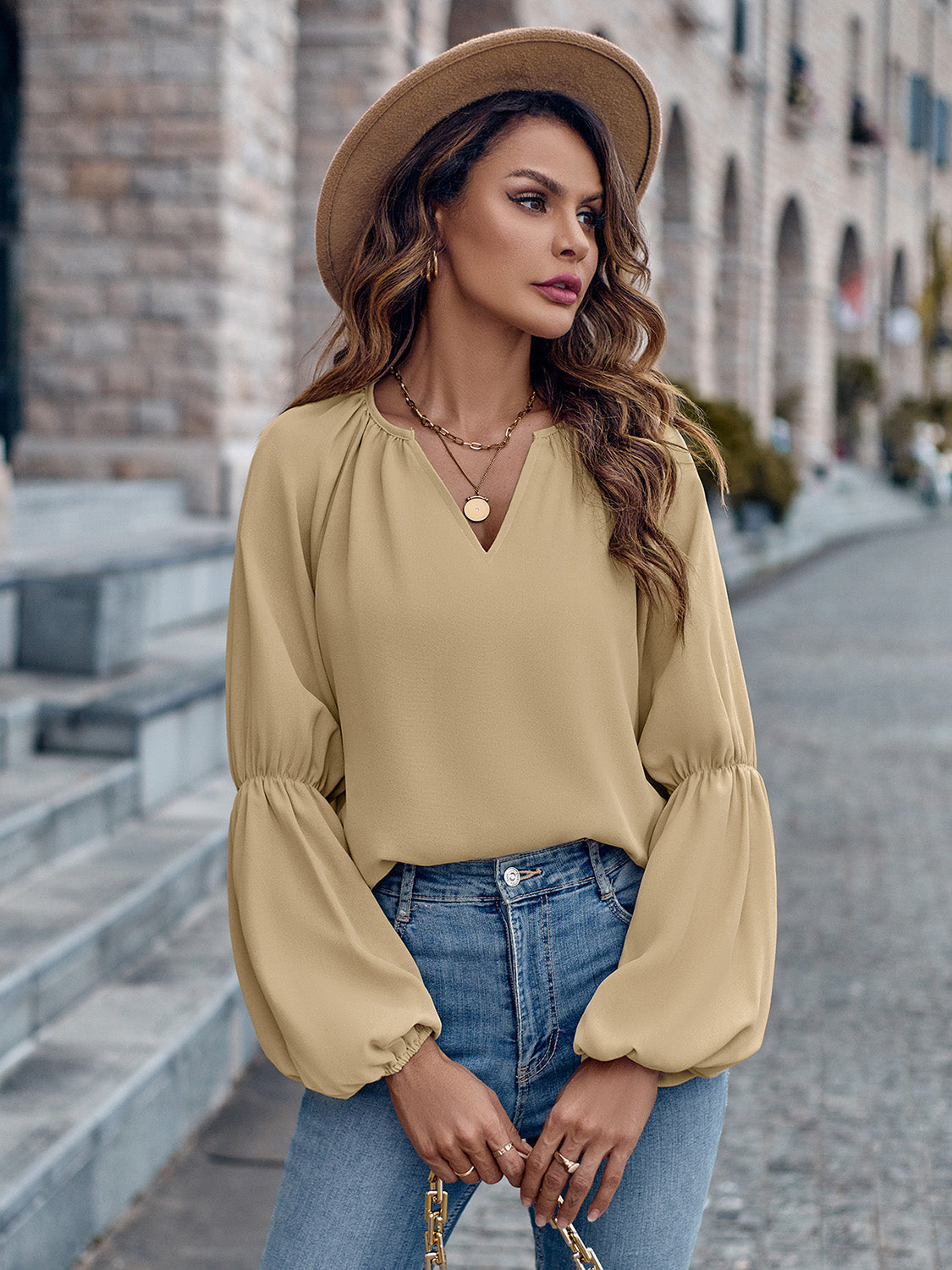 Solid Color And V-neck Loose Casual Women's Top myETYN