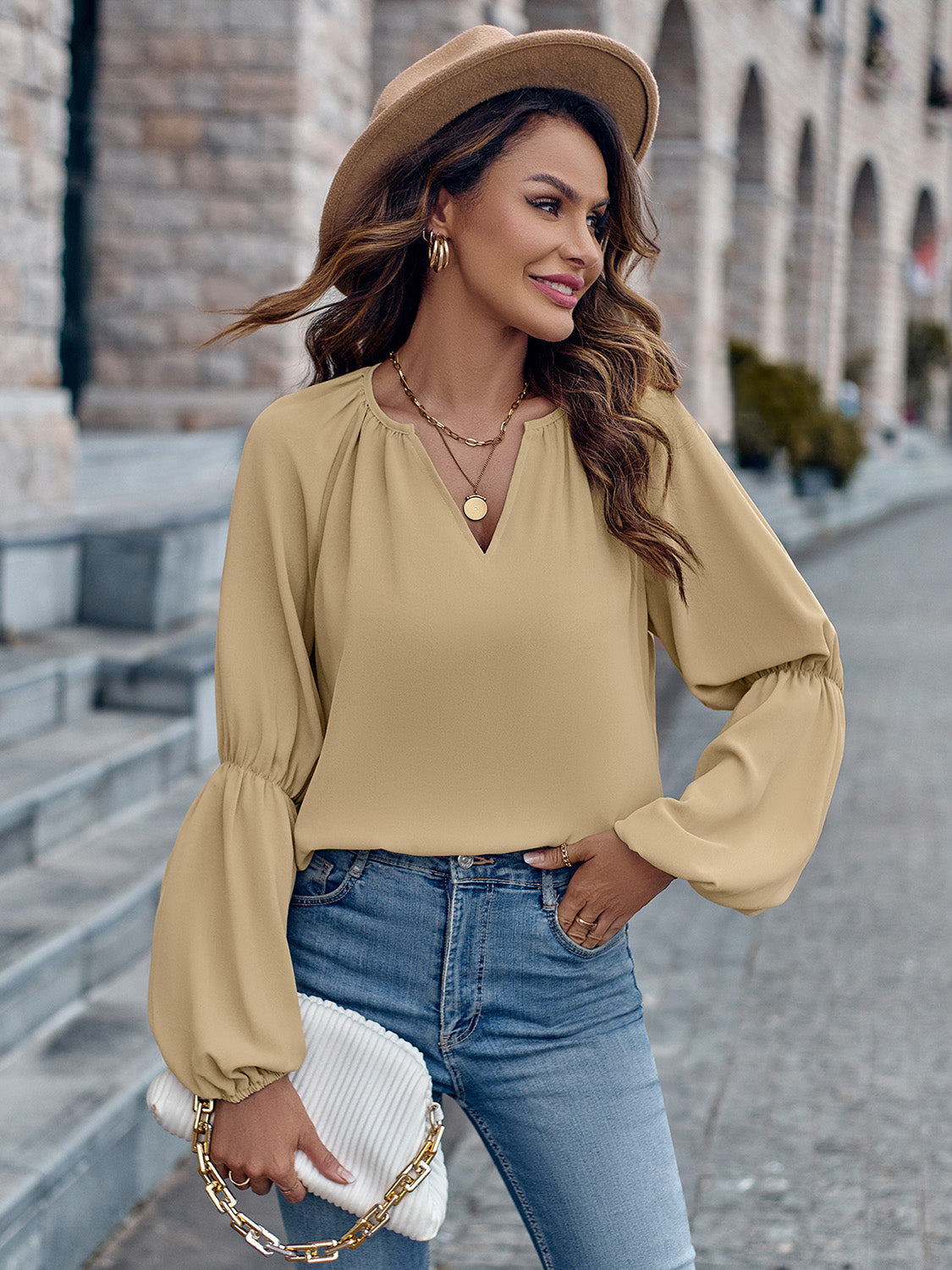 Solid Color And V-neck Loose Casual Women's Top myETYN