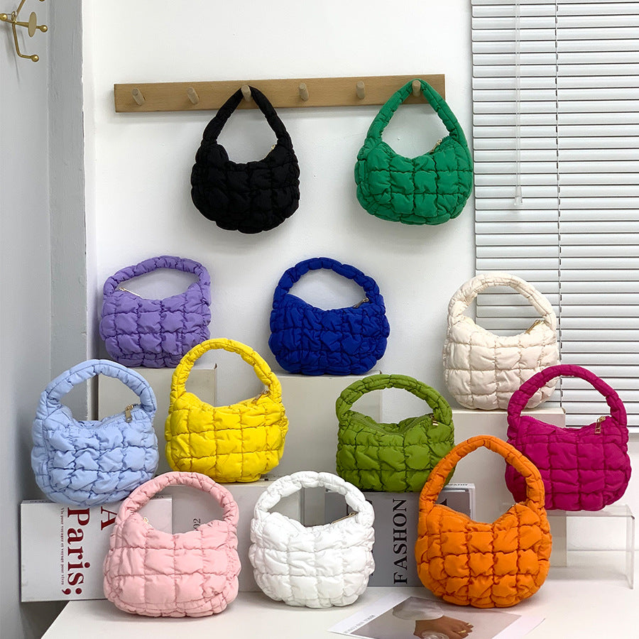 Women's Fashionable Pleated Puff Cloud Plaid Handbag myETYN