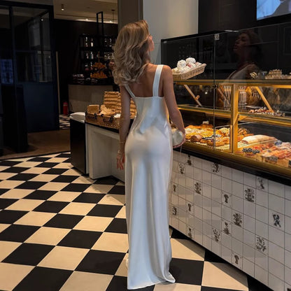 Women's Fashion French Style  Sleeveless V-Neck Swing Collar Dress Satin Dinner Dresses Chest Pleat Design Elegant Textured Slim Fit Party Socialite Dress