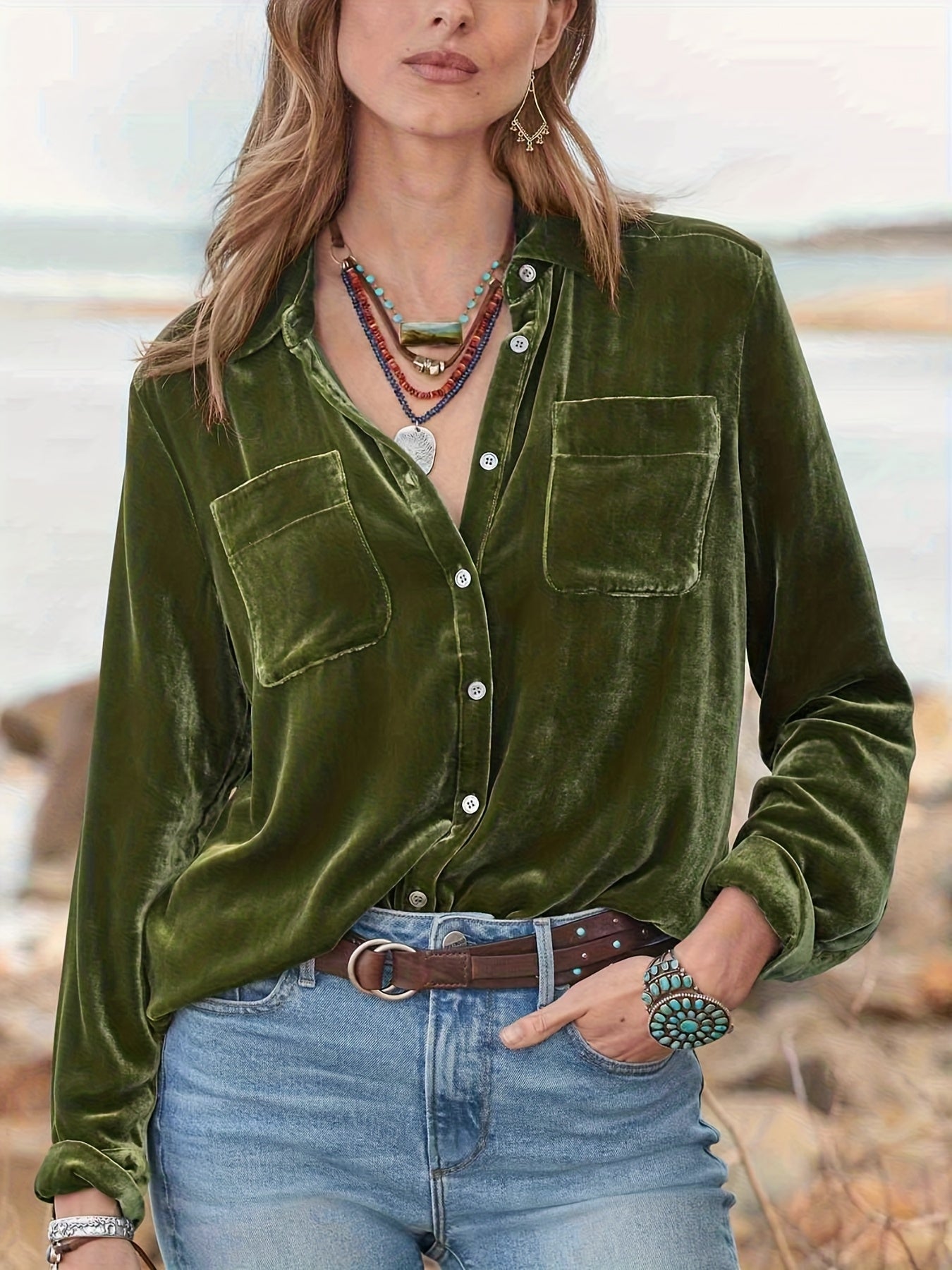 Women’s Long-Sleeved Velvet Shirt – Elegant, Versatile & Effortlessly Chic