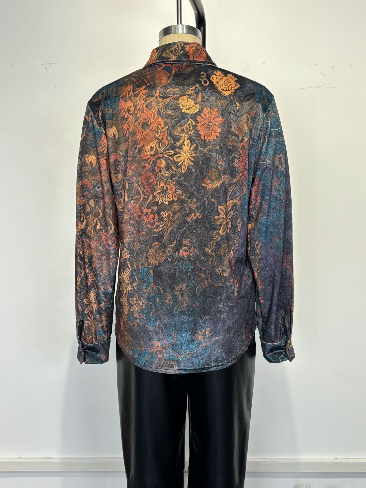 Women’s Retro Boho Floral Button-Down Blouse – Vintage Charm, Effortless Style