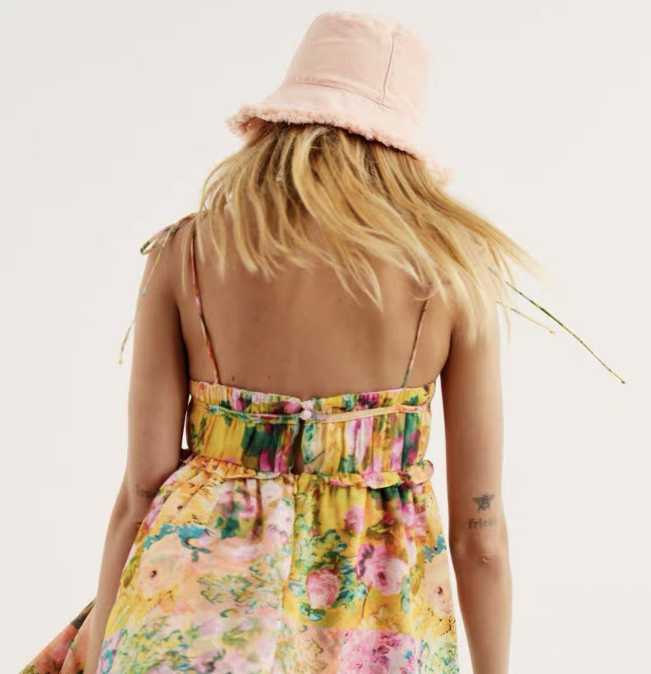 Women's Y2K Floral Print Suspender Dress - Summer Fashion Ruffled Beach Holiday Short Dress